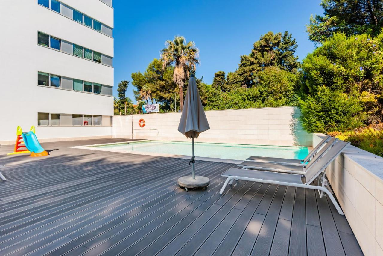 Ferienwohnung Oeiras Elegant Retreat With Pool Exterior foto