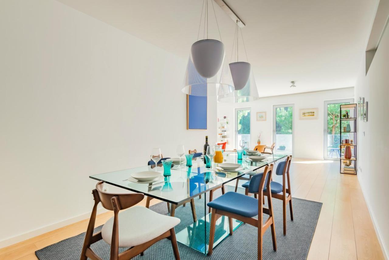 Ferienwohnung Oeiras Elegant Retreat With Pool Exterior foto