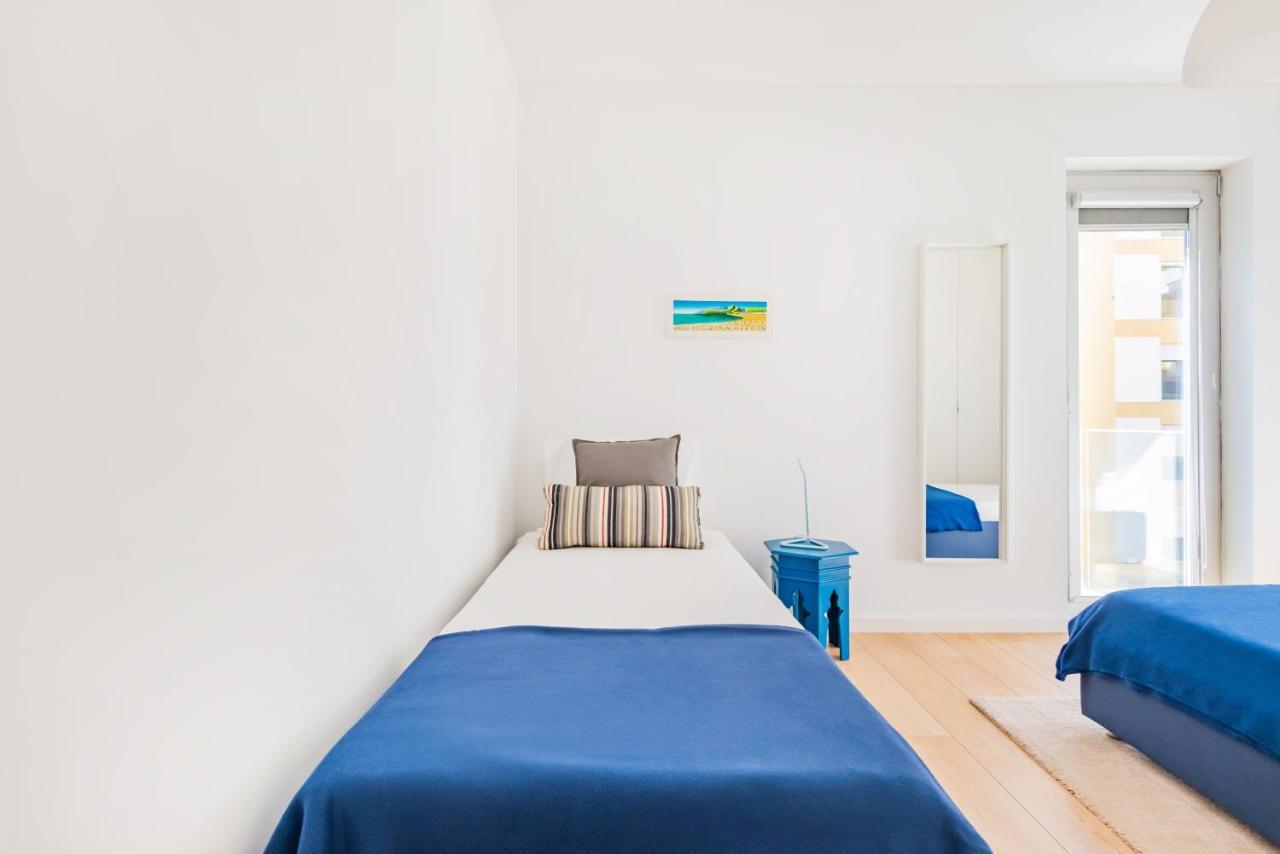 Ferienwohnung Oeiras Elegant Retreat With Pool Exterior foto